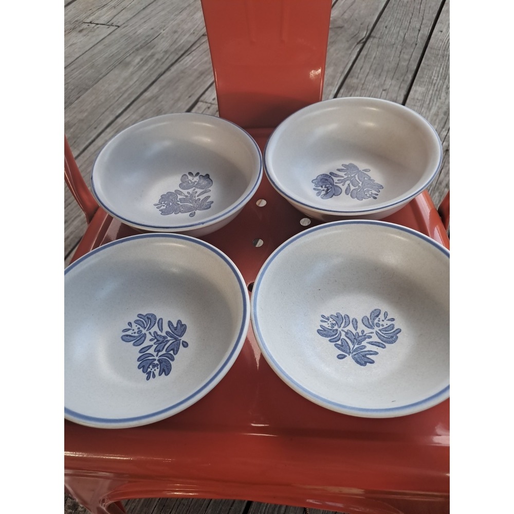 Pfaltzgraff Yorktowne Soup Cereal Bowls 6"  Set Of 4  VINTAGE